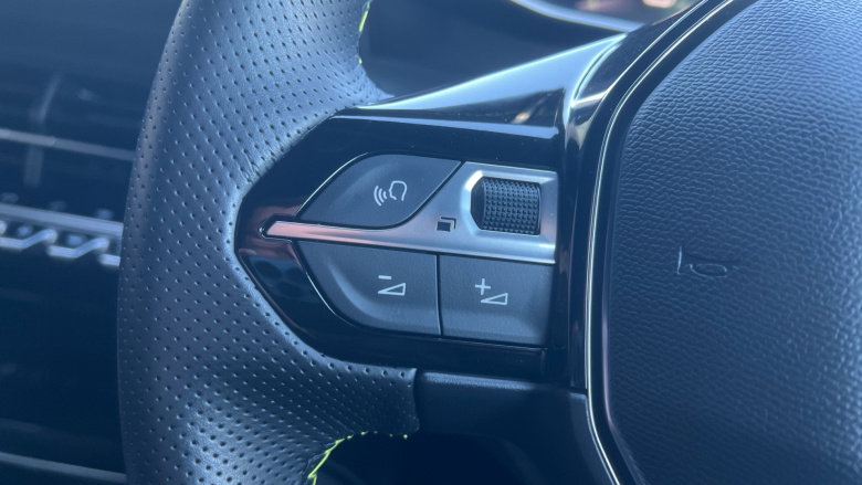 Peugeot 208 1.2 PureTech 100 GT 5dr Petrol Hatchback